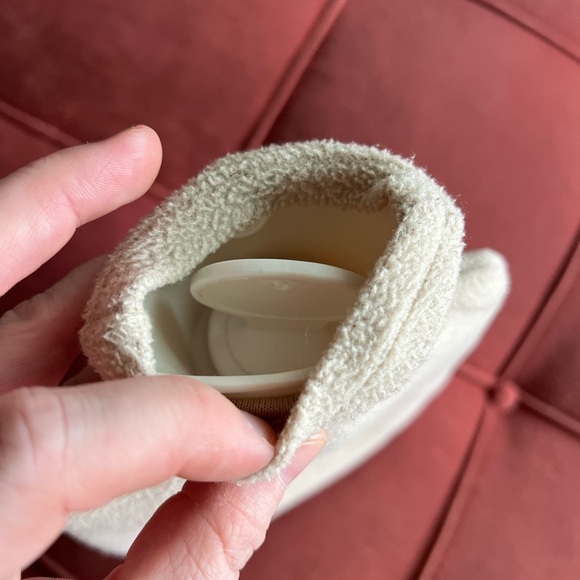 Small 7” Hot Water Bottle with Soft Plush Fox Cover Pain Relief Cozy Heating Pad - Picture 5 of 6